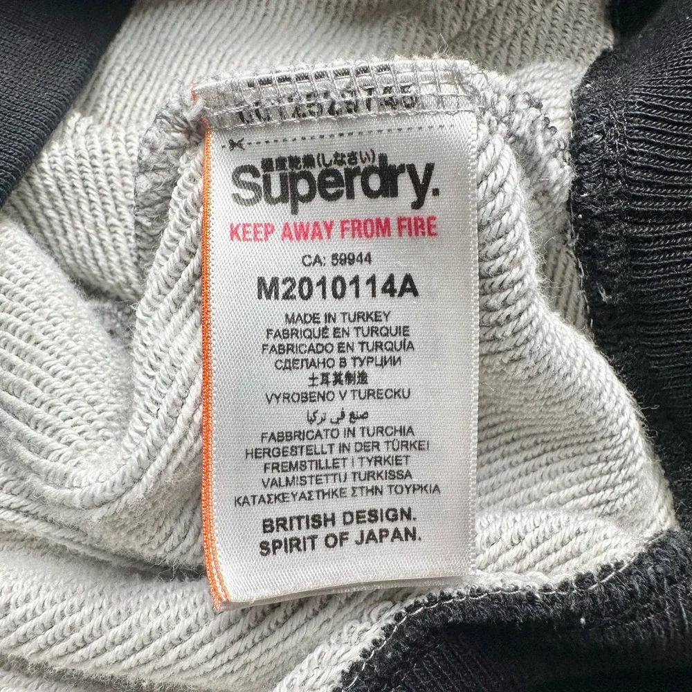 Superdry | Men | Surplus Goods Graphic Camo Loopback Hoodie | Medium
